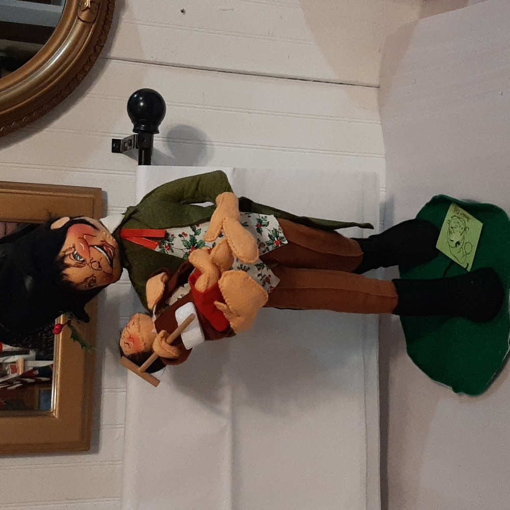 Original Dickens Annalee doll